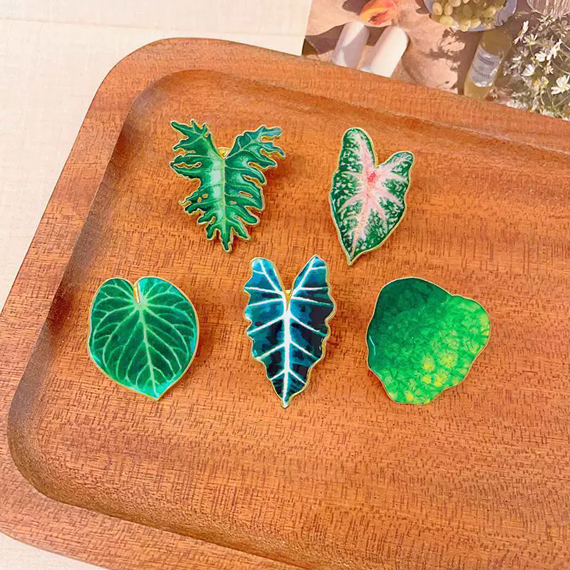 Potted Plant Brooch Monstera A - Aloe Vera Pot ulasan dan harga