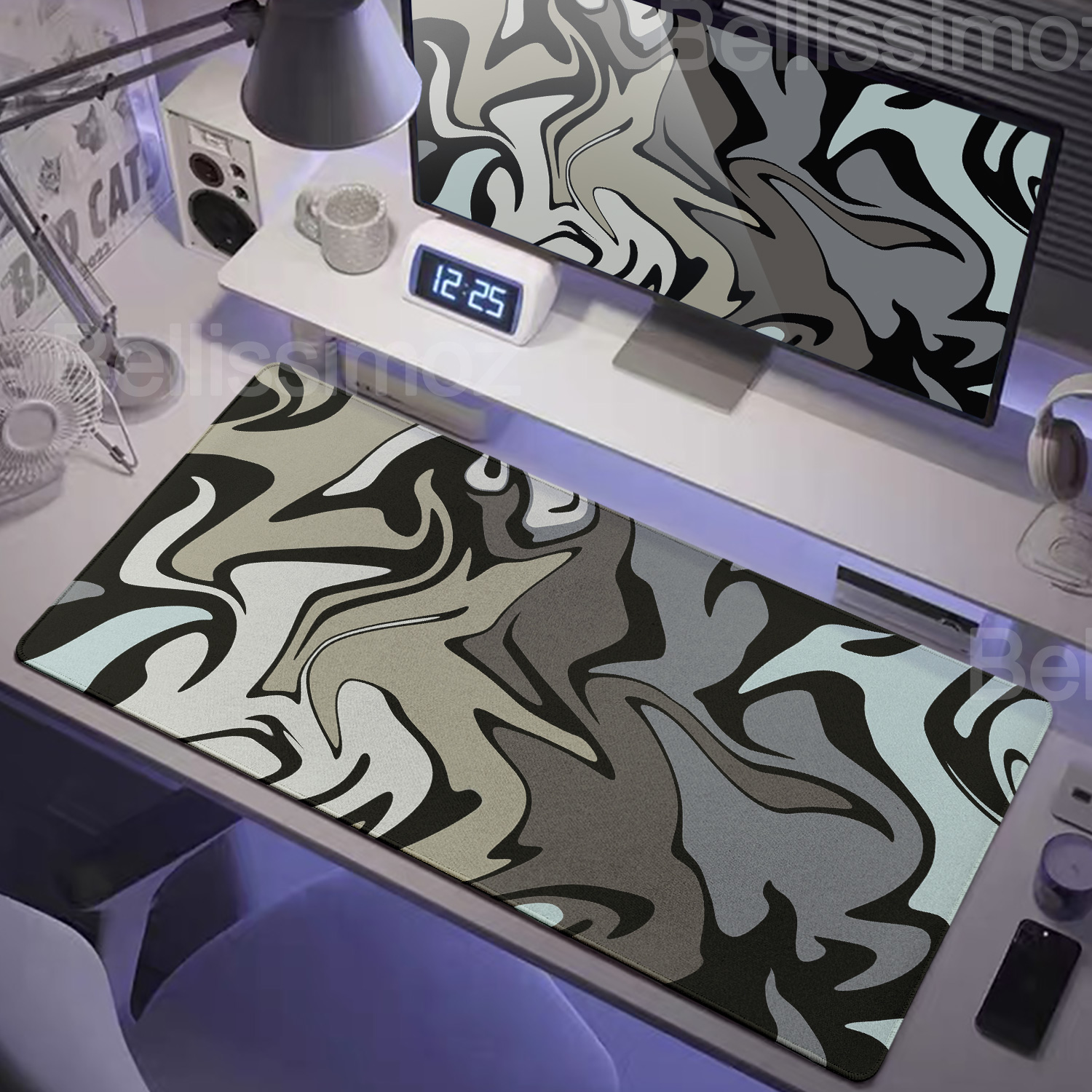 Strata Liquid Mousepad Large G - Tradescantia Purple ulasan dan harga